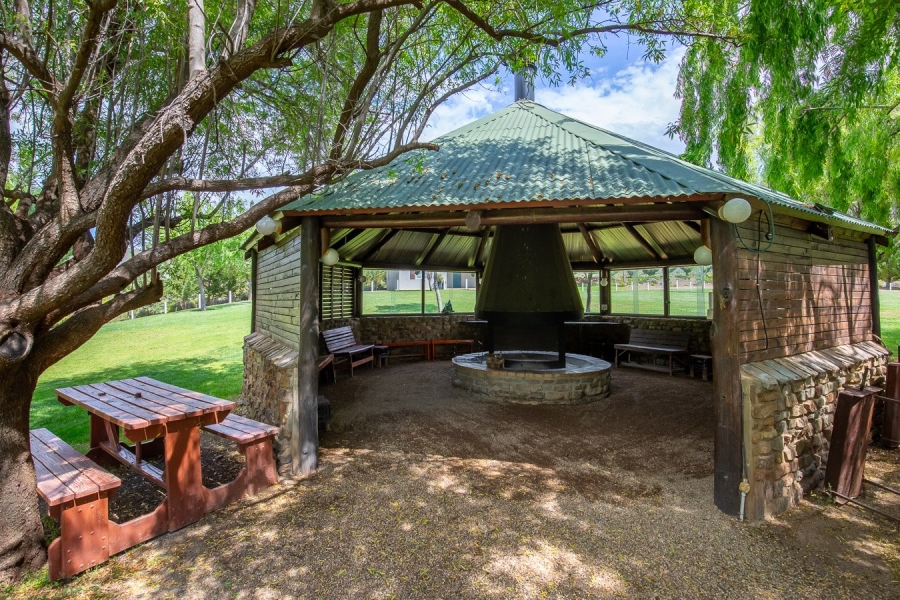 Commercial Property for Sale in Montagu Rural Western Cape